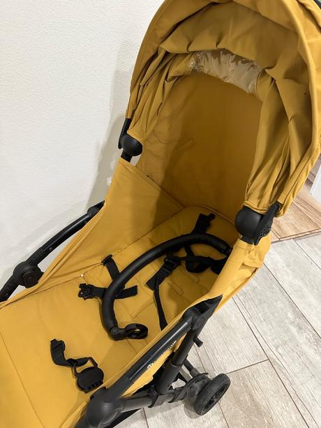 Petite&mars up, petite&mars,petite&mars up.