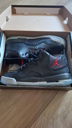 Jordan tenisky kožene, air jordan,37