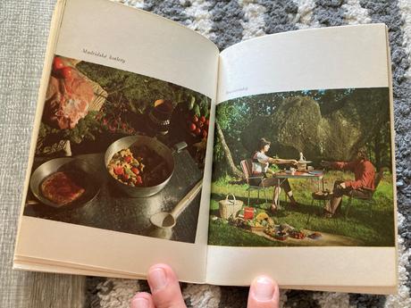 Varíme v prírode-prvé vyd.1975, 