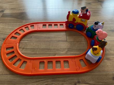 Vlacik na baterky s drahou, 