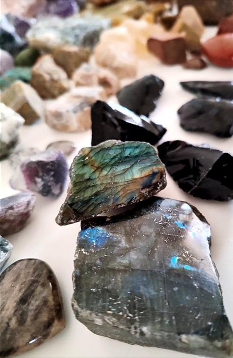 Labradorit plátok, 