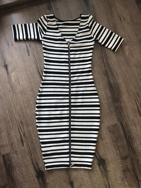 Obtiahnuté šaty, new yorker,s