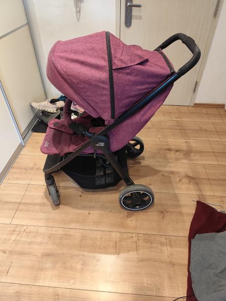Kočík, britax,britax b-agile m