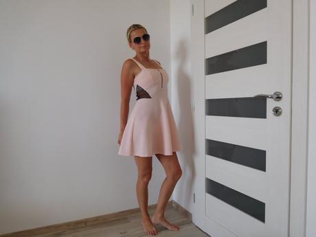 Šaty marhuľkové 36/38 pružné, 36