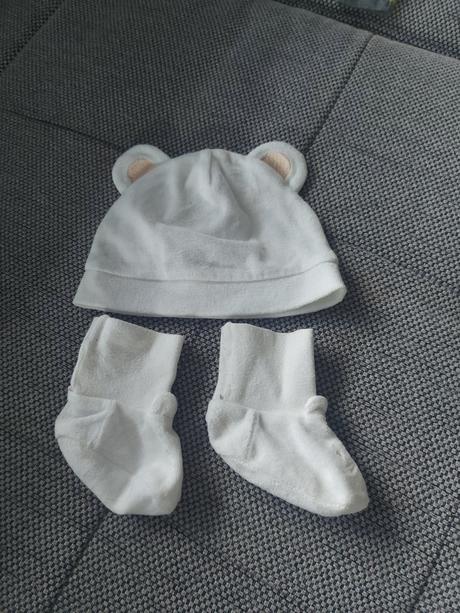 Set čiapočka + papučky, c&a,62