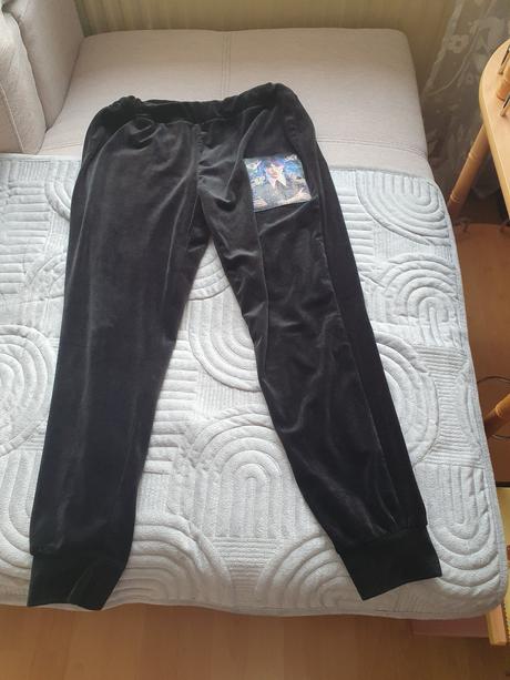 Predám tepláky harry potter veľ. 158/164, 158