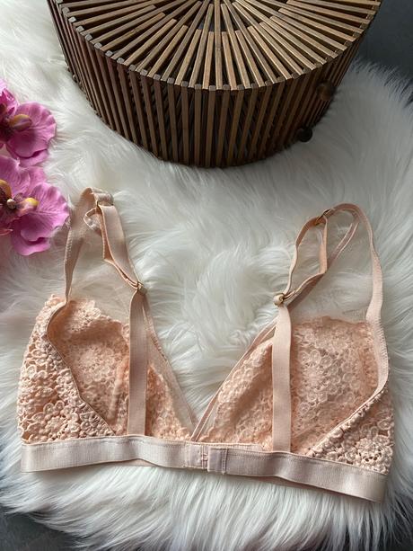 Krajkové podprsenky, 75d