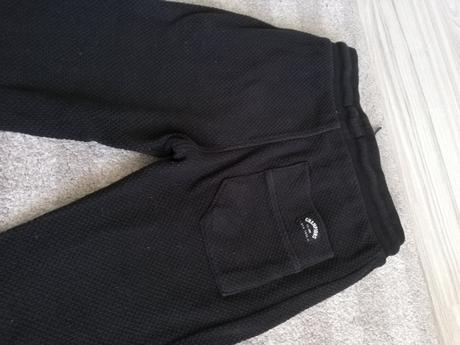 Čierne teplaky, reserved,116