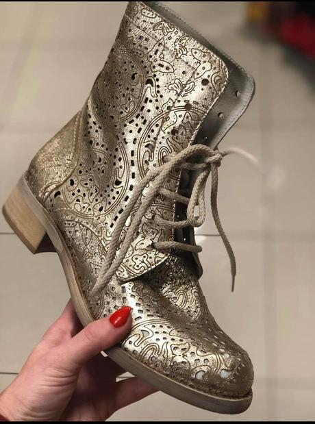 Zlaté kotníkové topánky, 37