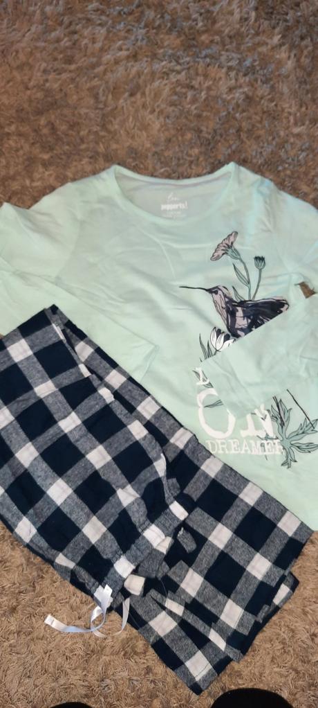 Pyzamo, pepperts,134