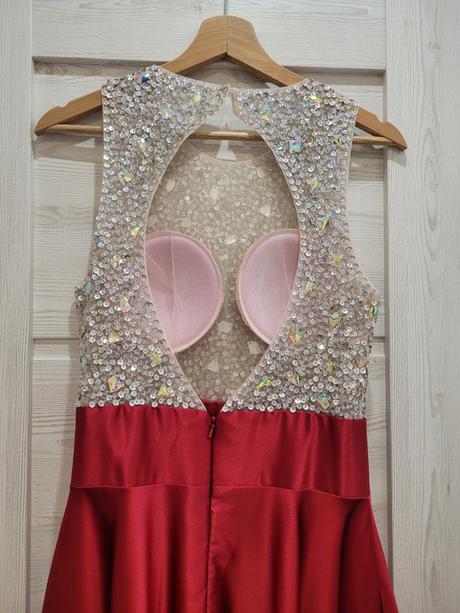 Spoločenské šaty, s