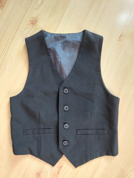 Spoločenská vesta, 122