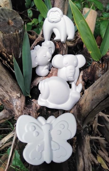 Divé zvieratá sadrove odliatky,