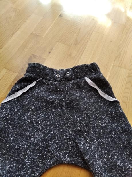 Zaujímavé zateplené pudlové nohavice, 122