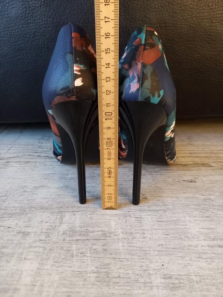 Nádherné lodičky, atmosphere,37