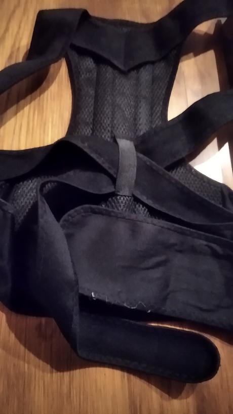 Korektor na držanie tela, 