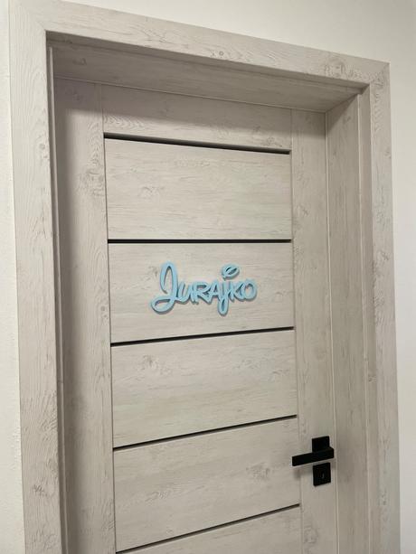 Dekorácia na dvere, 