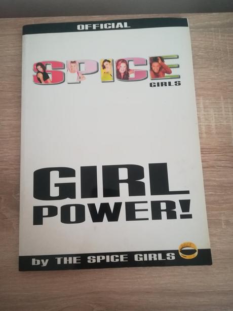 Spice girls kniha, 