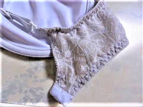 Podprsenka bez výstuže, triumph,95d