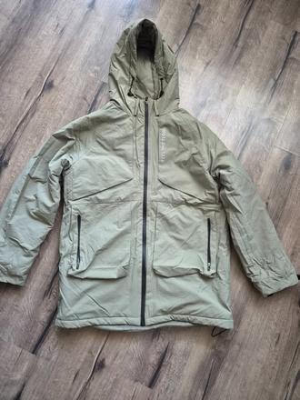 Parka, reserved,170
