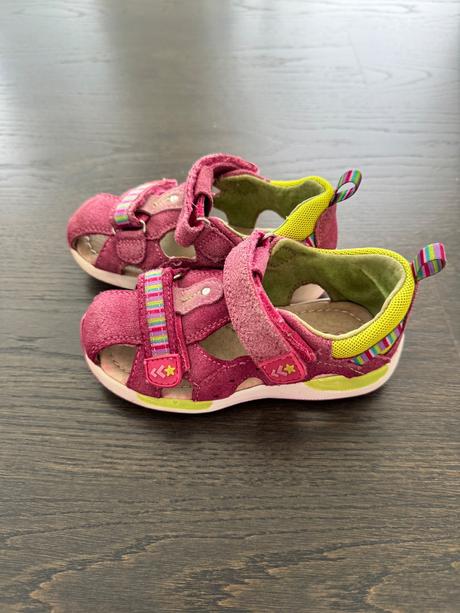 Športové sandalky 25, 25
