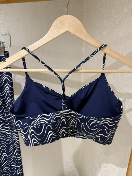 Suprava other&stories, s