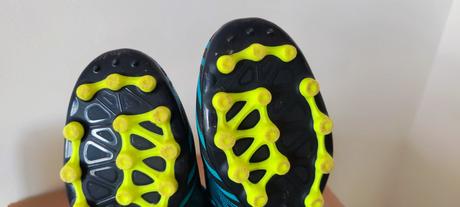 Kopačky 39 1/3 messi vynikajúci stav, adidas,39