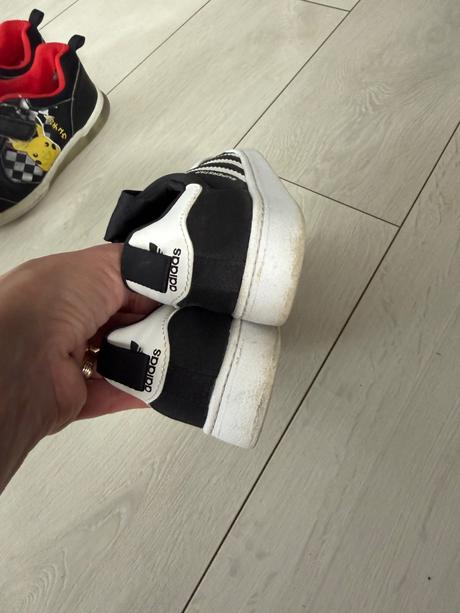 Úžasne adidas, adidas,30