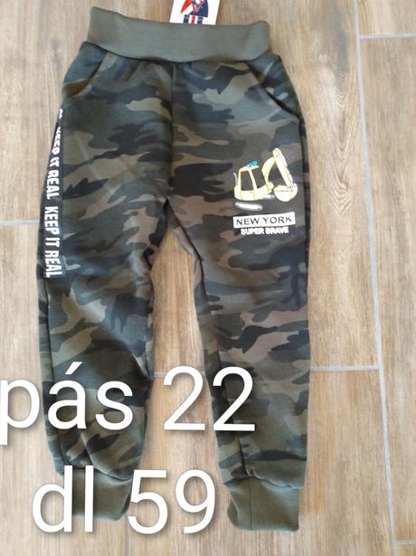 Chlapčenské tepláky, 98