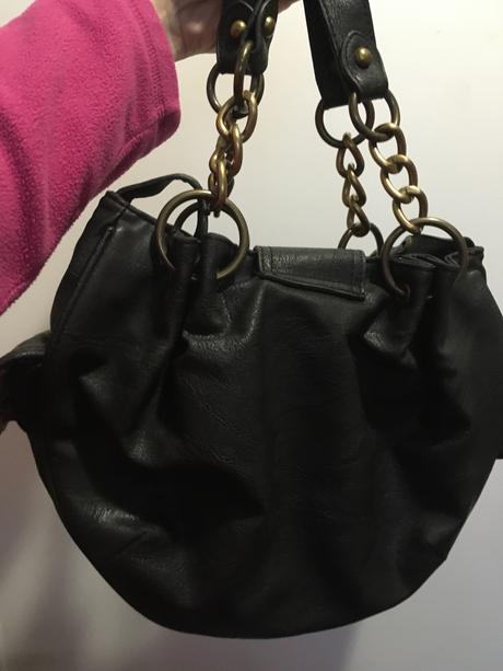 Dámska kožená kabelka, 