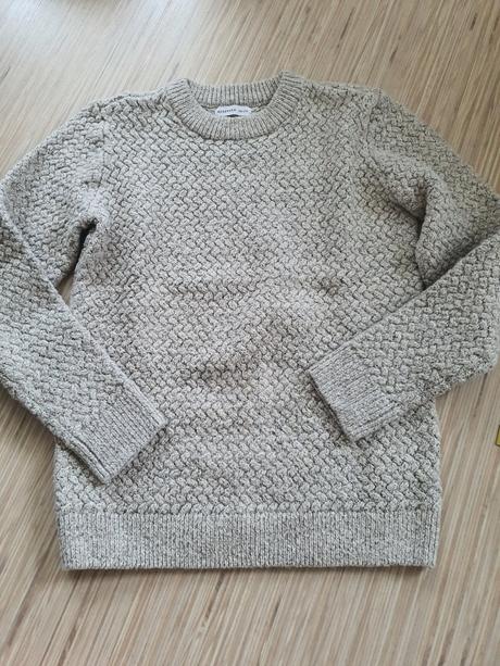 Pulover ch11, reserved,140