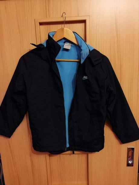 Vetrovka, nike,122