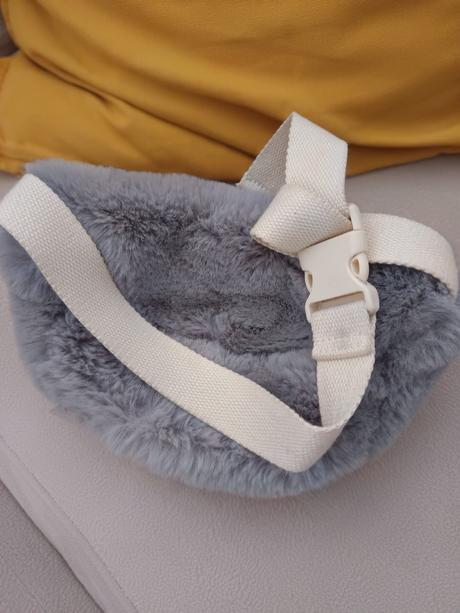 Zara ruksaky/ladvinky/ tašky, 