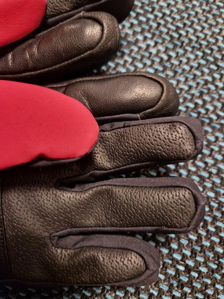 Lyžiarske rukavice, colmar