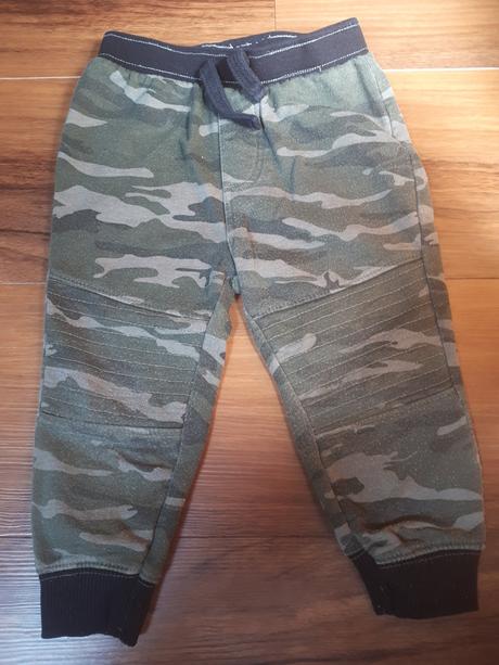 Tepláky, dopodopo,92