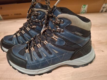 Turisticke waterproof topánky- výborný stav, 41