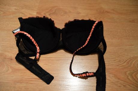 Dámska luxusná podprsenka, 70d - 100d