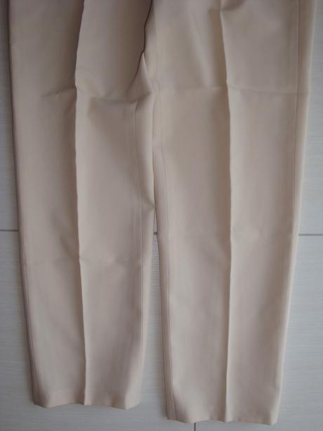 Letný nohavicový kostým, 38