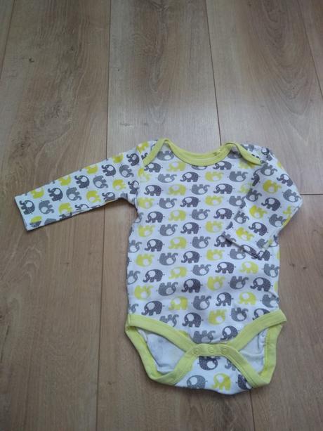 Body 2ks. veľ. 62-68, lupilu,62