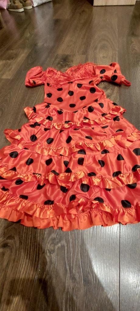 Karnevalové masky, dievča, 