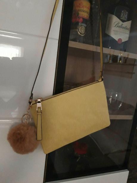 Kabelku kupovaný h&m, h&m