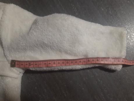 Zimna bundicka, loana,92