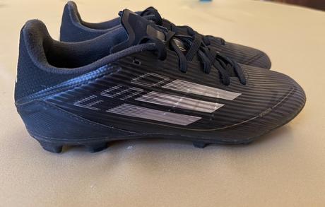 Kopacky adidas f50 velkost 40, adidas,40