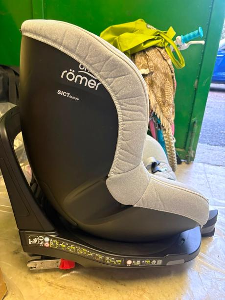 Autosedačka britax römer, britax
