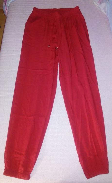 Červené nohavice, m