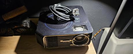 Projektor benq, 