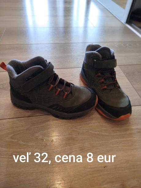 Kotnikove topanky, 32