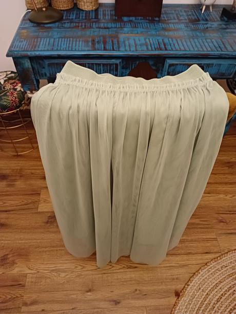 H&m pastelovo-zelená maxi sukňa z tylu, h&m,s