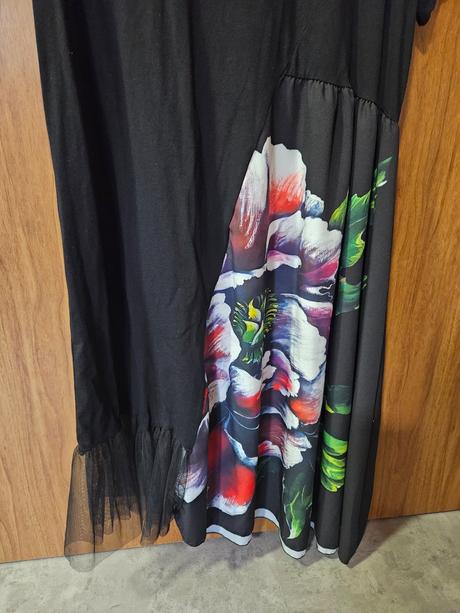 Zaujimave saty, 36 - xl