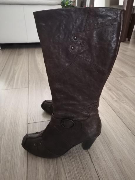 Kožené čižmy 2x obuté, 39